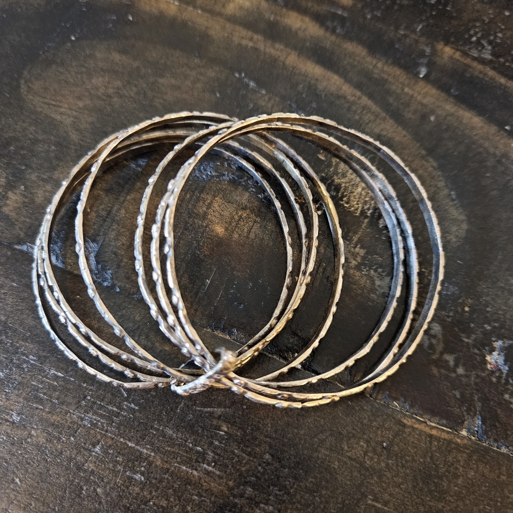 🍿Clearance🍿Vintage 7 Hammered Sterling Silver Child's Bracelets - Picture 2 of 6